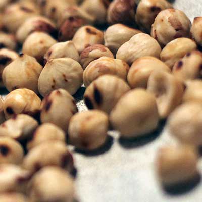 Recette, Noisettes émondées et grillées à sec