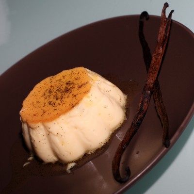 Mini flan aux oeufs, caramel et vanille