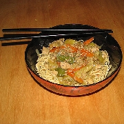 Voir la recette, Sauté de mines au poulet (nouilles chinoises)